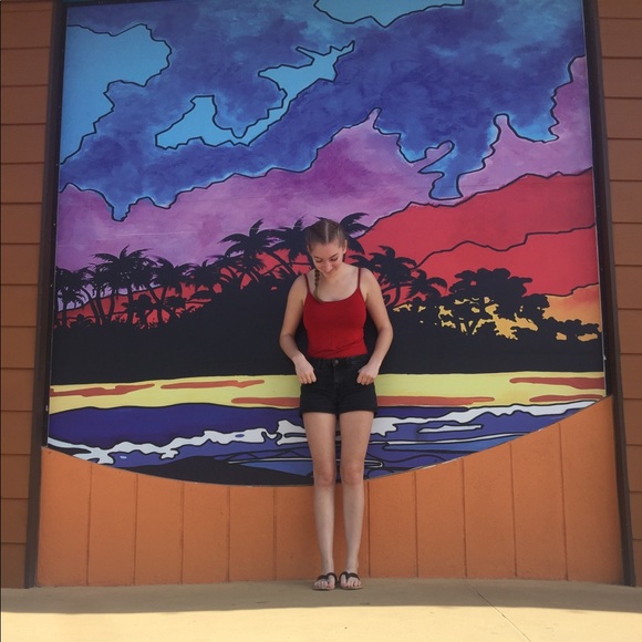 Meet your Posher, Ashlynn! - Picture 1 of 1